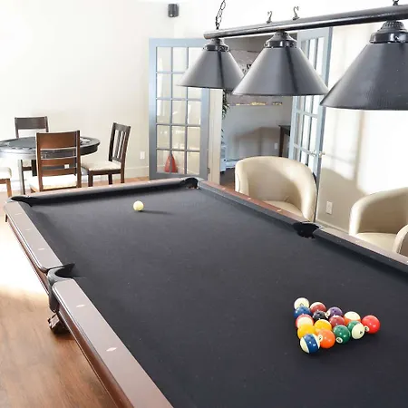 Dannys Hotel Suites; Surestay Collection By Best Western 