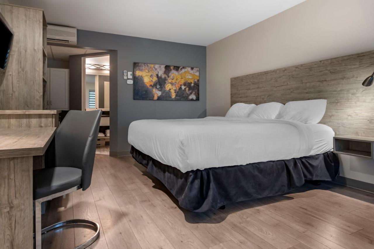 Inn Dannys Suites; Surestay Collection By Western Beresford