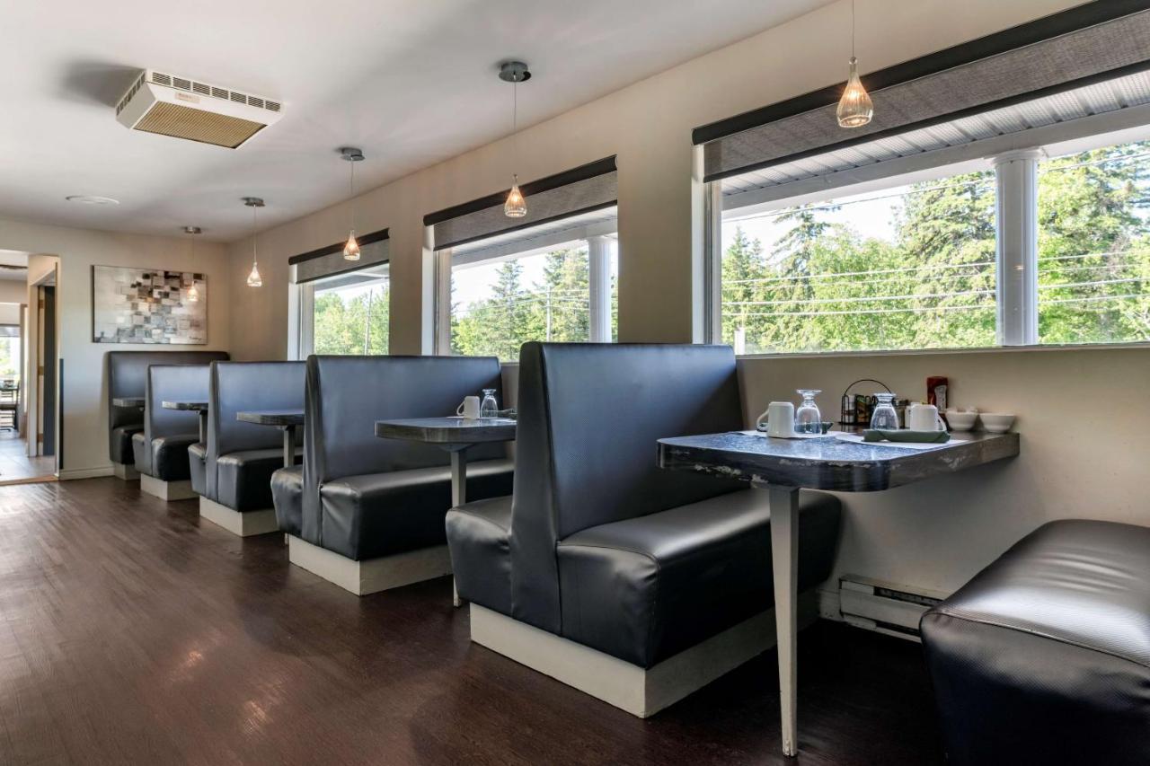 Inn Dannys Suites; Surestay Collection By Western Beresford