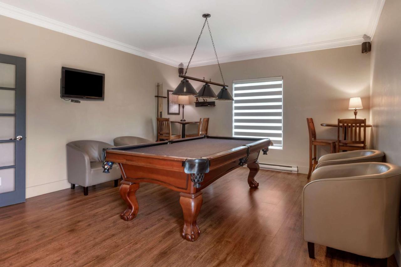 Dannys Suites; Surestay Collection By Western Inn Beresford